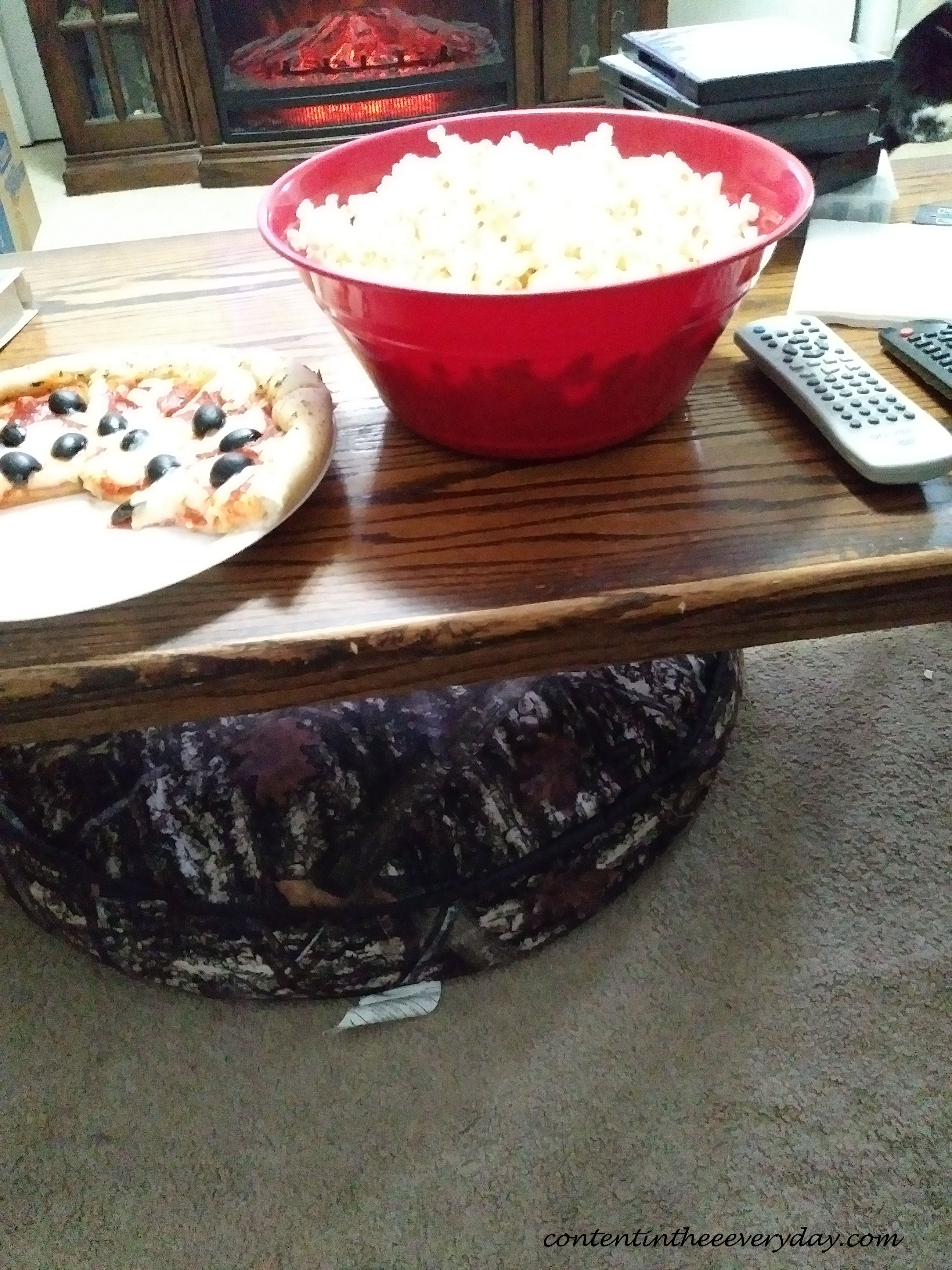Pizza and popcorn_with Blog URL